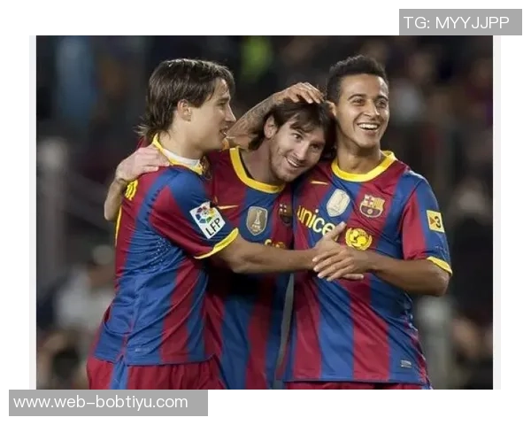 西班牙中场新星切玛20岁被比作罗德里期待未来能追赶其水平