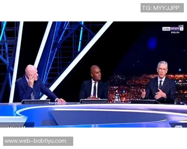 温格回忆亨利初期心态转变：我鼓励他踢中锋不必担心进球